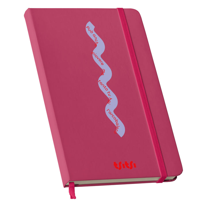 Taccuino Può anche piovere 03 dell'album Mapperó di TSITSI CONCEPT: copertina soft touch in 8 colori, con chiusura e segnalibro coordinati