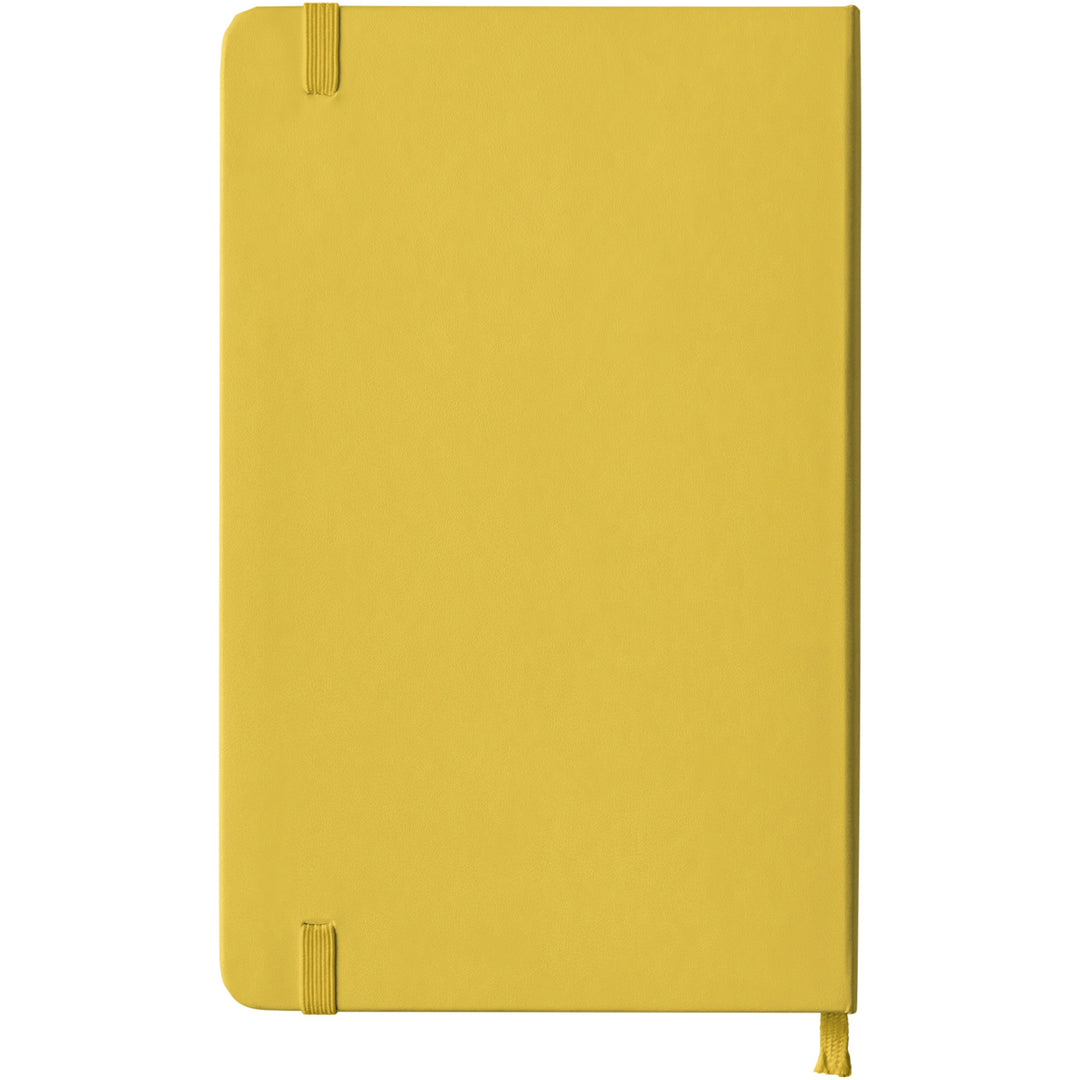 Taccuino Betty Western in Winter dell'album Winter Fantasies From the World - Taccuini di SF Creator: copertina soft touch in 8 colori, con chiusura e segnalibro coordinati